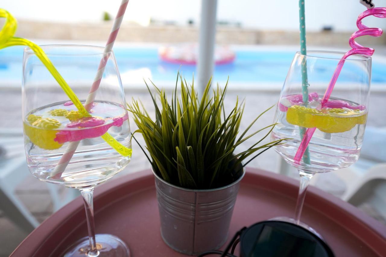 Villa Tago With Heated New Pool Kastela Bagian luar foto